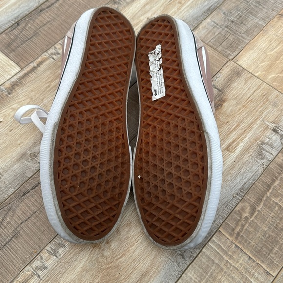 Women’s vans - Picture 3 of 4